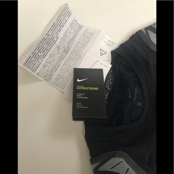 Nike Pro Hyperstrong Sleeveless Compression 4-Pad - Picture 5 of 8
